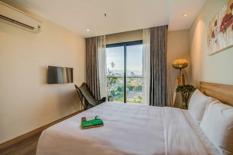 Moon Hotel And Apartment Da Nang Exterior photo